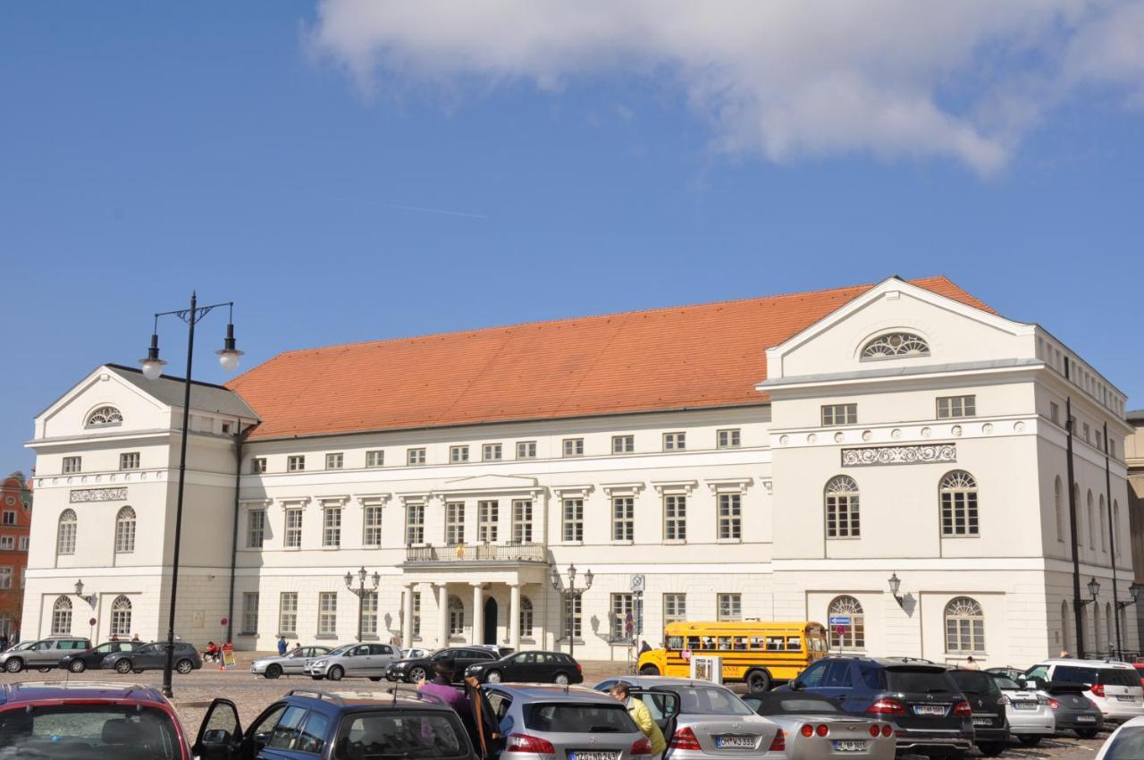 Emilias Hüs, Reethaus in der Bucht von Wismar Zierow Exterior foto
